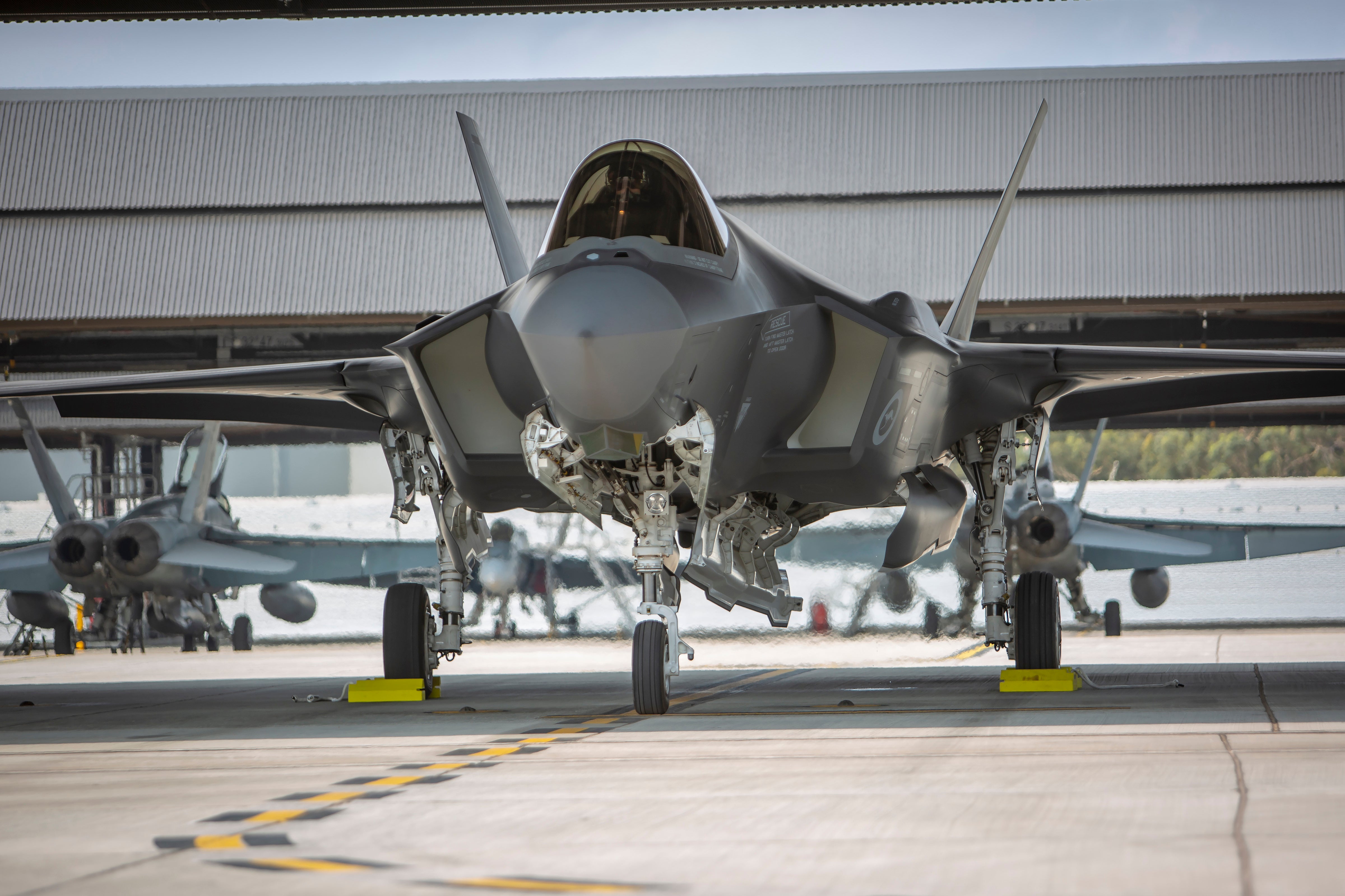 Raaf Williamtown F 35 Capabilities Grow Overt Defense