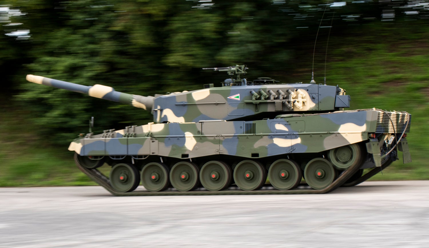 First Hungarian Leopard 2A4s Ready