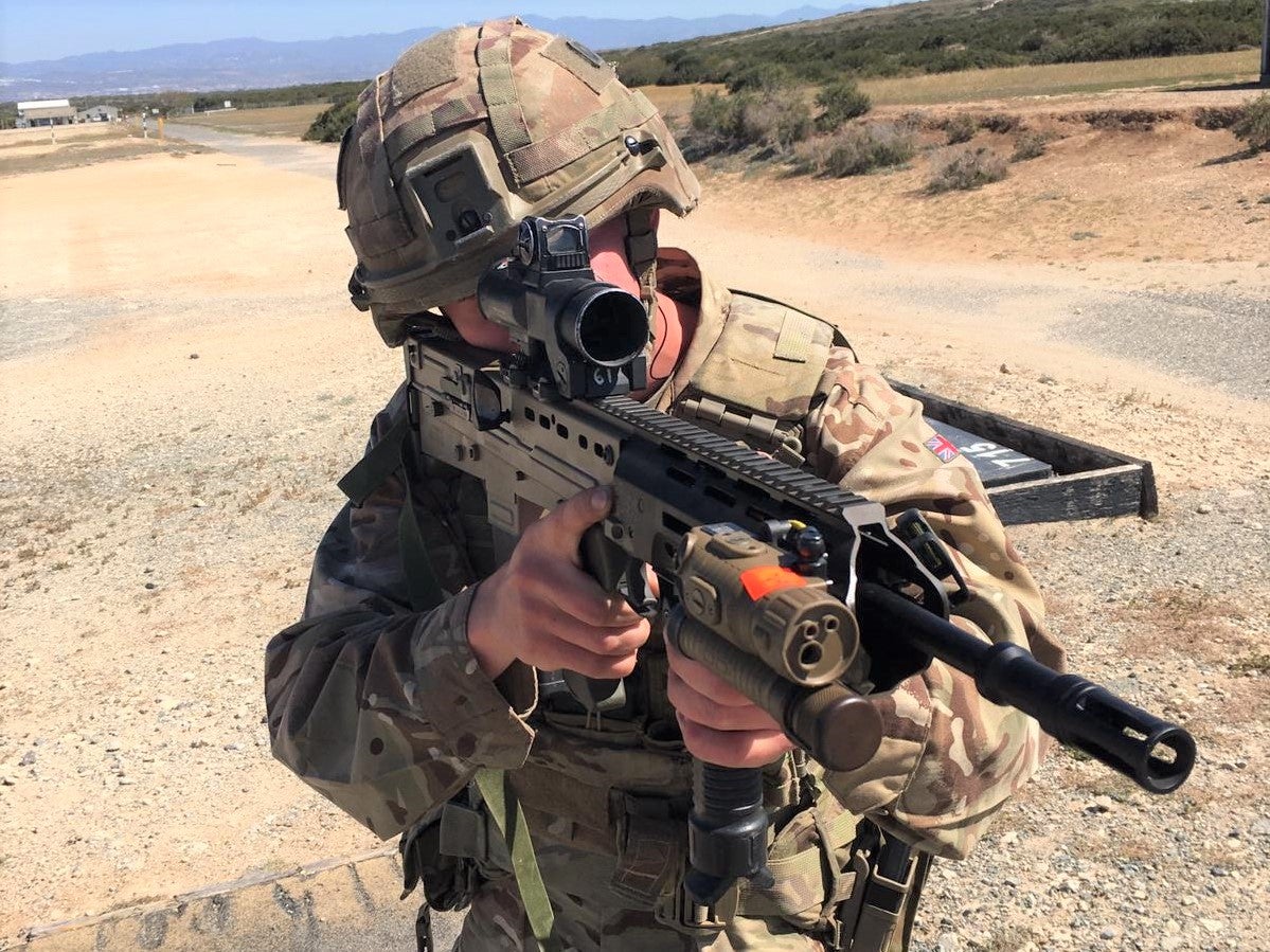 British Army S SA80A3 With NEW M LOK Forend Spotted In The Wild Overt   Ez NuutX0AQJclz 