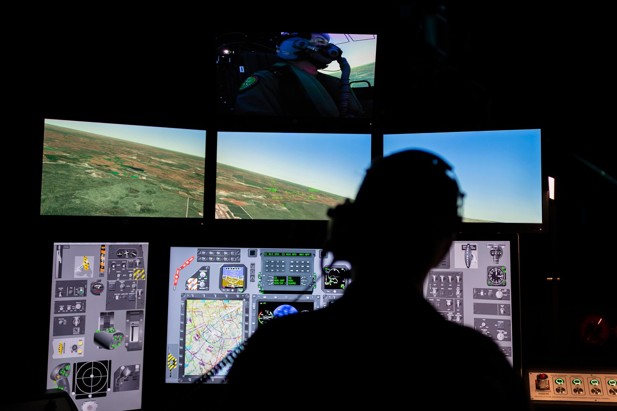 Raaf Peregrine Progresses With Simulator Contract