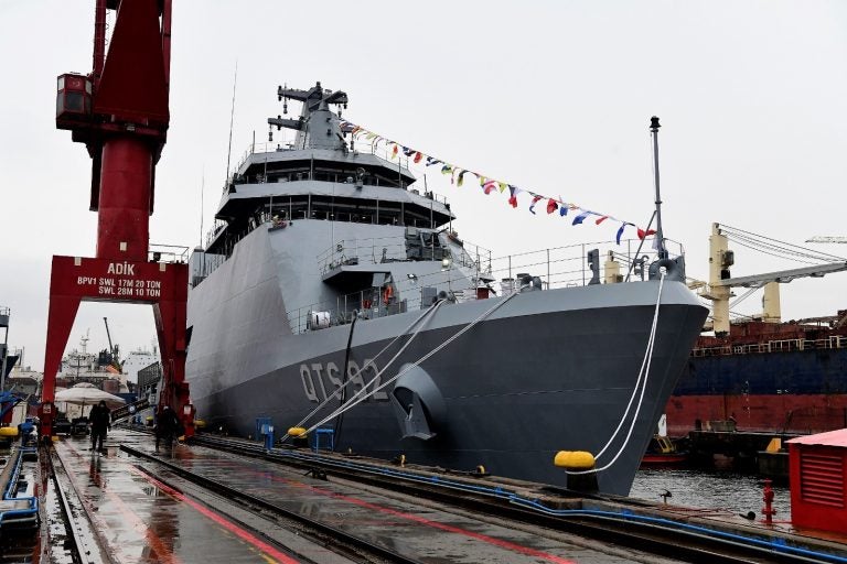 Anadolu Shipyard Delivers 4 Landing Crafts of 3 Different Classes To ...