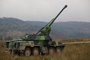 Czech Republic Orders 10 Additional CAESAR Howitzers From French Nexter ...