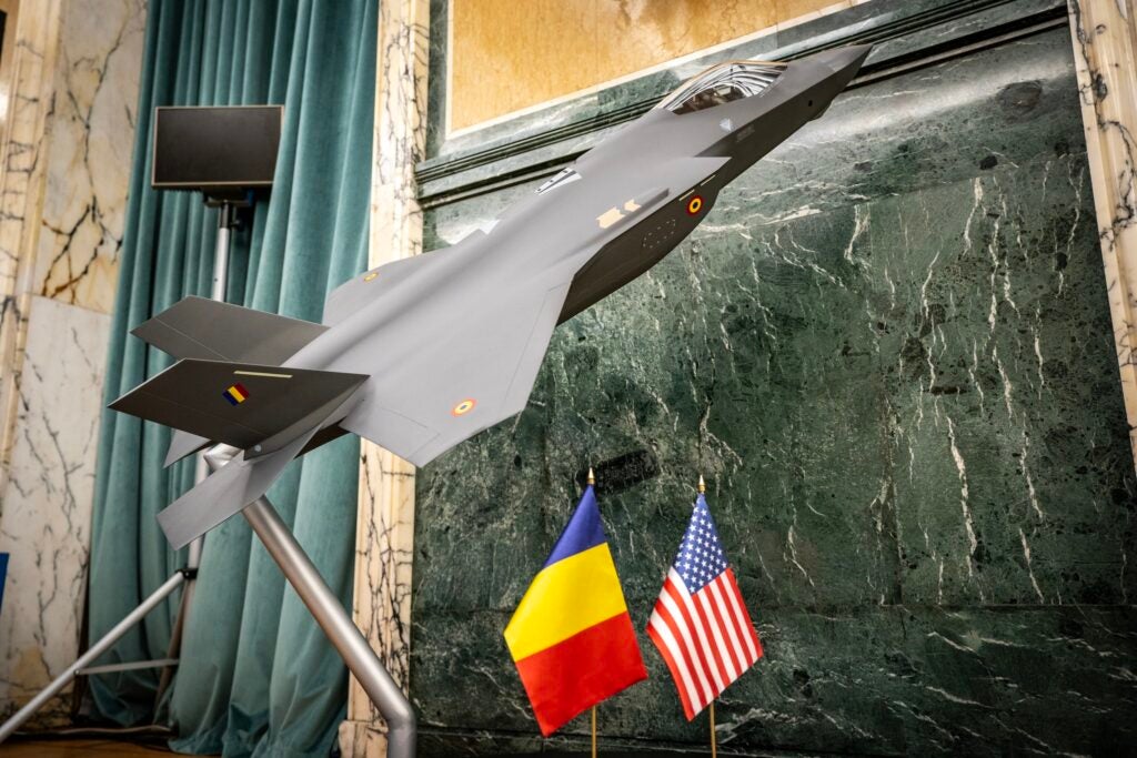 A scale model of an F-35A in Romanian markings at the signing of the letter of offer and acceptance (Romanian Ministry of National Defence)