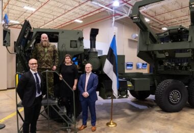 During a ceremonial event in Camden, Arkansas, Magnus-Valdemar Saar, Director General of the Estonian Centre for Defence Investments (ECDI) (right), Deputy Director General Katri Raudsepp, Defence Attaché Brig. Gen. Taivo Rõkk, and ECDI’s Strategic Category Manager (Armaments) Ramil Lipp signed one of the HIMARS base vehicles manufactured for Estonia, as is customary.